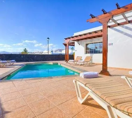 Villa Drimys