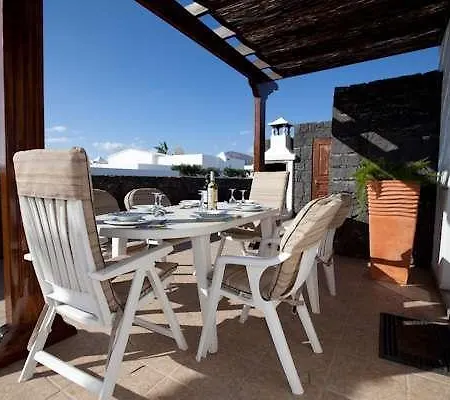 Drimys Villa *